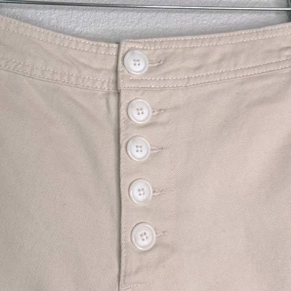 Every Tan Denim High Waist Jean Shorts with Front Buttons Size 2 New with tags! - Picture 2 of 7